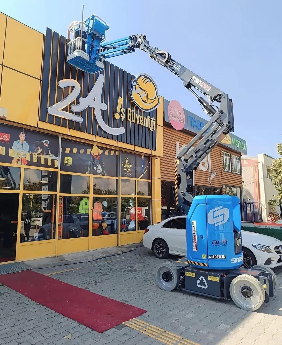 Eskişehir Manlift ve Platform Kiralama Rehberi 2026: Sanayi Ekosistemi, Teslimat ve Fiyat Analizi