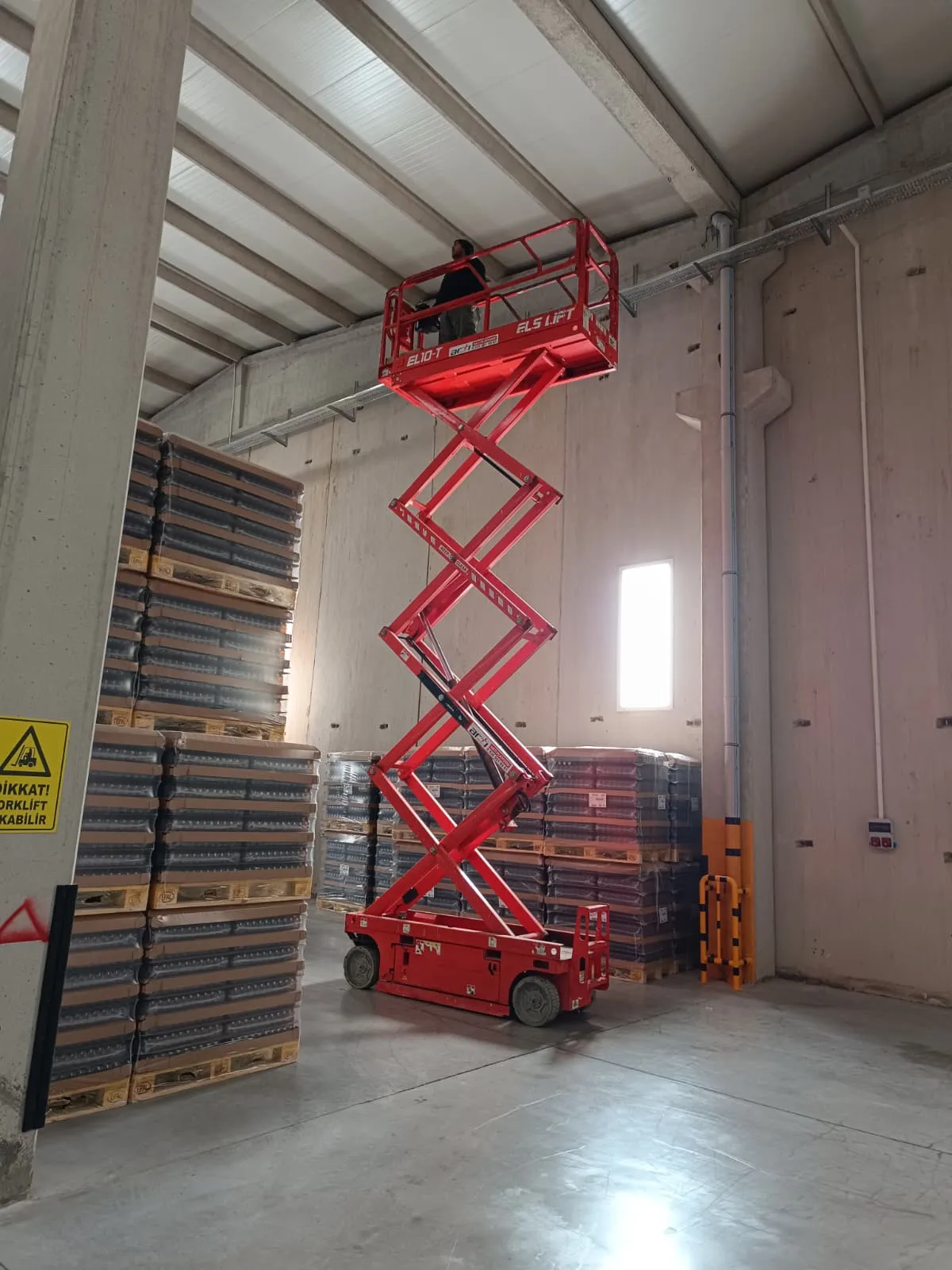 Fabrika Üretimi - Manlift Kiralama