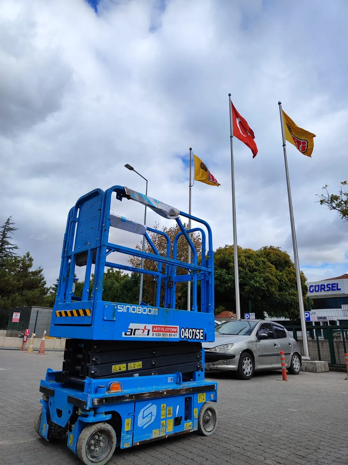 Havalimanı İnşaatı - Manlift Kiralama