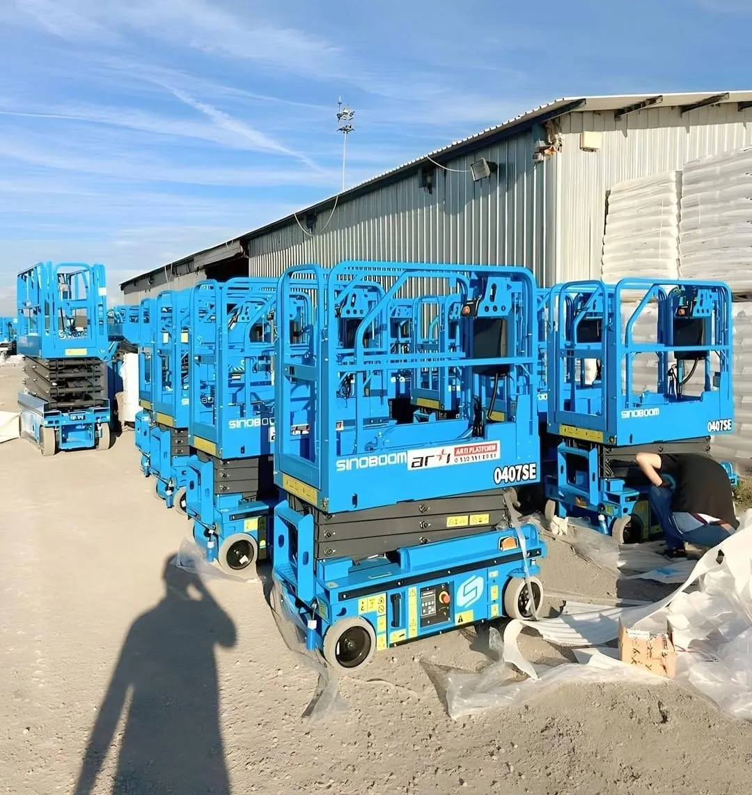 İzmir Manlift Kiralama Rehberi: Teslimat, Fiyatı Etkileyen Faktörler ve Doğru Seçim