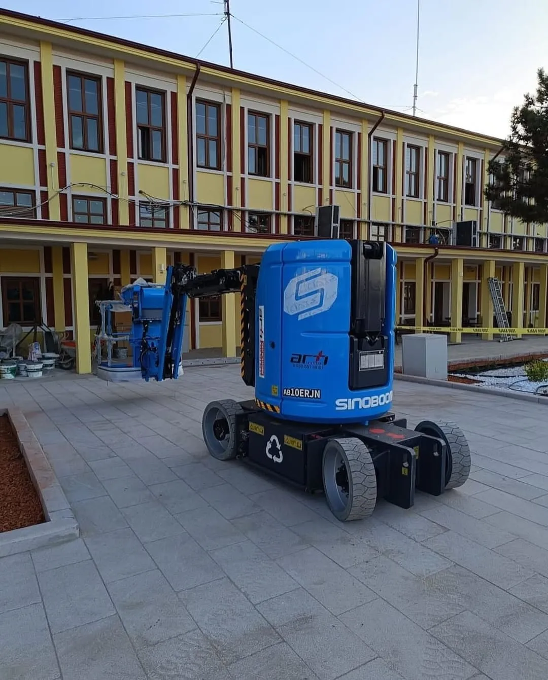 İzmir Müşterileri - Manlift Kiralama